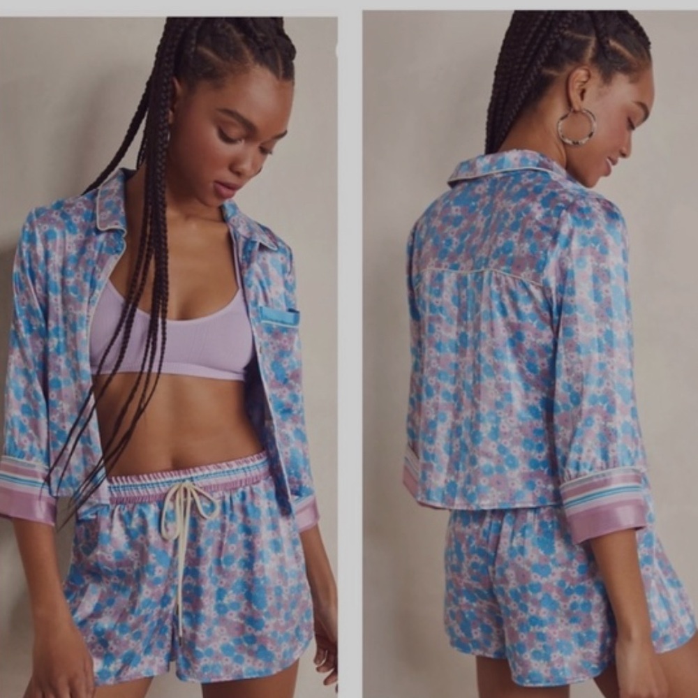 Free People Pillow Talk Satin Pajamas Top in Cool Lavender Size Small EUC